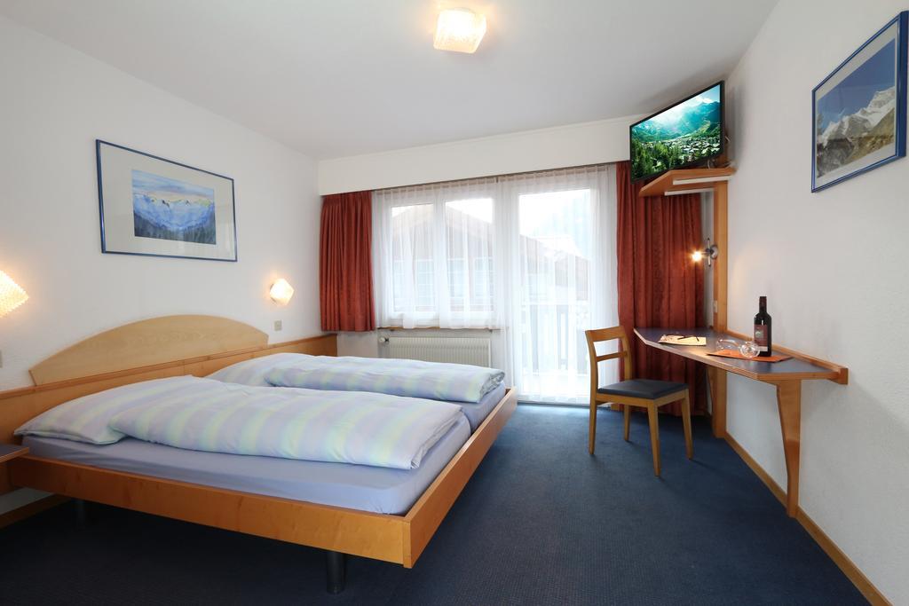 Hotel Garni Domino Saas Fee المظهر الخارجي الصورة